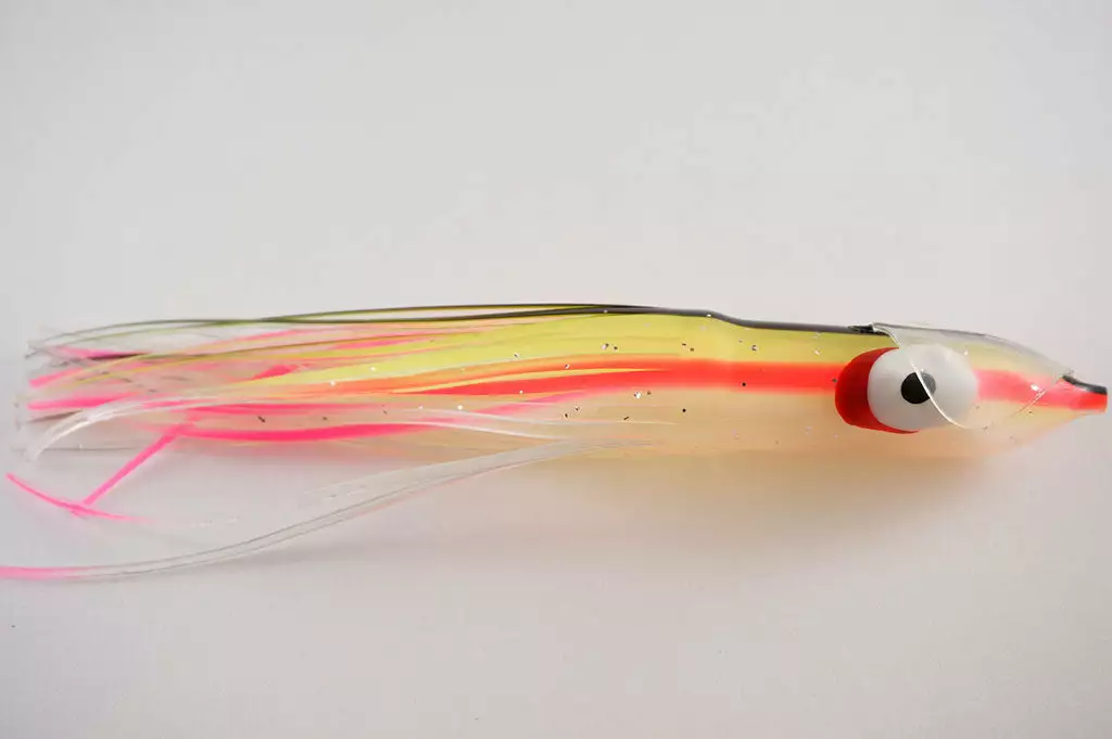 Hoochies NORTH PACIFIC OCTOPUS 4-1/4" G14PS 2 Hoochies NORTH PACIFIC OCTOPUS 4-1/4" G14PS