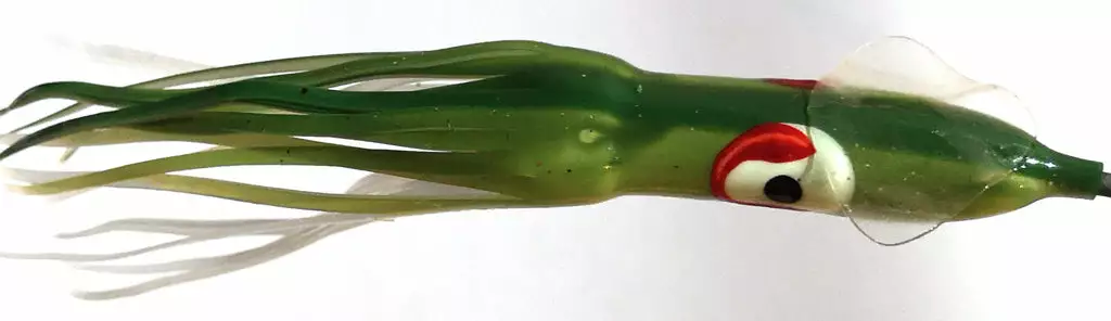 GOLDEN BAIT CUTTLEFISH 4-3/4" SMW69R 1 GOLDEN BAIT CUTTLEFISH 4-3/4" SMW69R