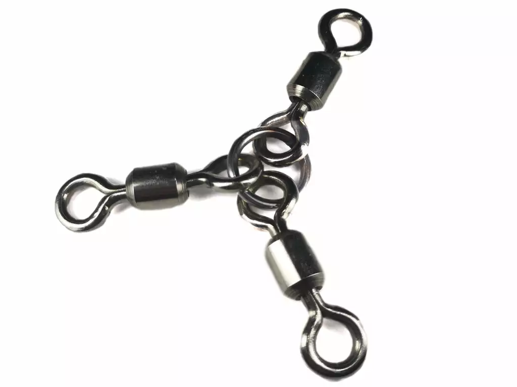 North Pacific SWIVEL THREE WAY COD 6/0 ON RING 1 North Pacific SWIVEL THREE WAY COD 6/0 ON RING