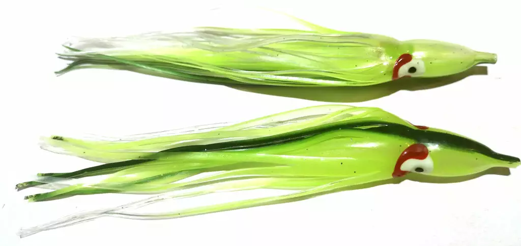 Hoochies GOLDEN BAIT OCTOPUS 4-1/4" OC73R 1 Hoochies GOLDEN BAIT OCTOPUS 4-1/4" OC73R