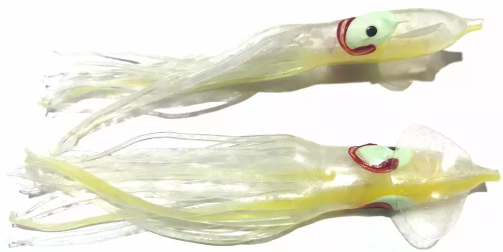 Hoochies GOLDEN BAIT CUTTLEFISH 4-3/4" SC17R 1 Hoochies GOLDEN BAIT CUTTLEFISH 4-3/4" SC17R